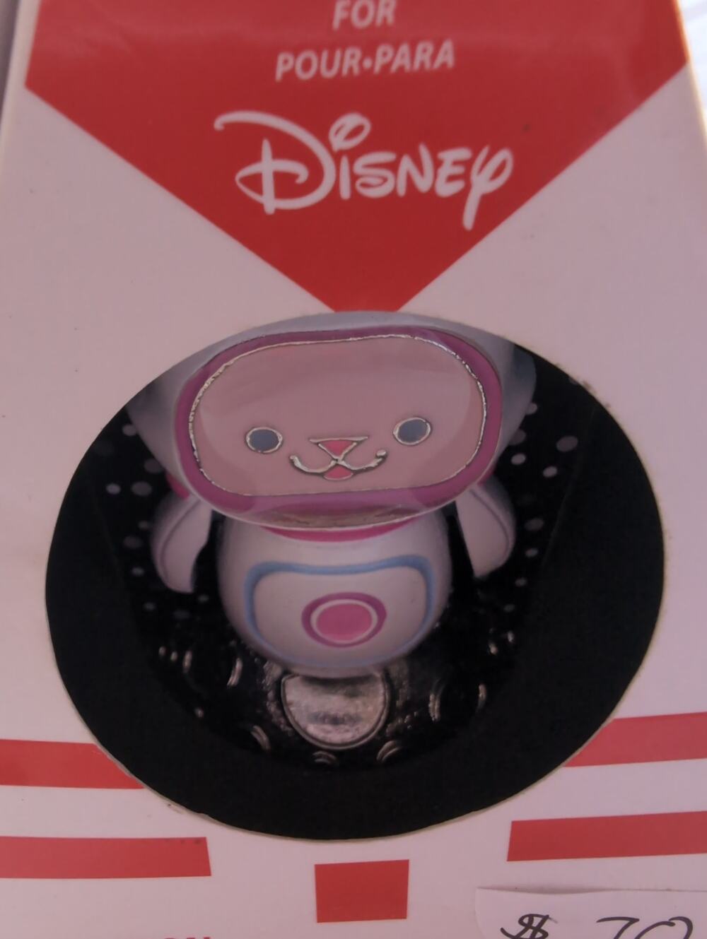 Marie Aristocat from the TomorrowLanders LE 1075 with mystery mini Disney pin